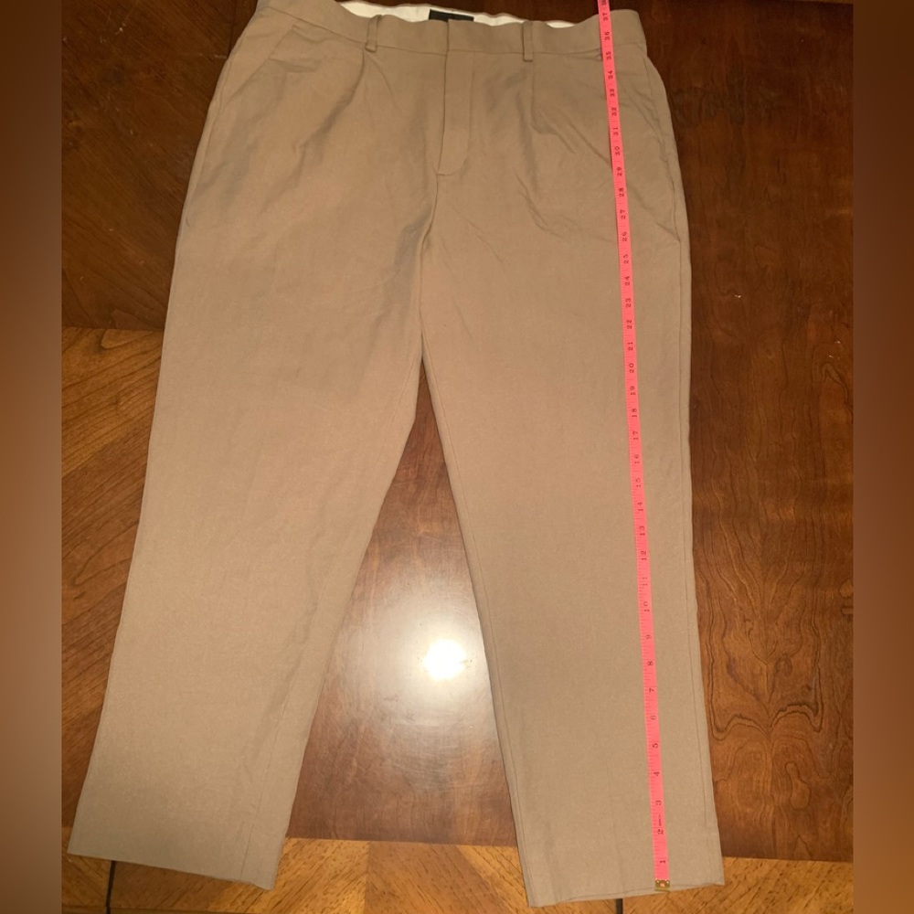 Mens’ ASOS Stone Tapered Cropped Smart Pants With Pleats (Size: 36 x 32)